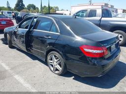 2013 MERCEDES-BENZ E 350 Black  Gasoline WDDHF5KB0DA691372 photo #4