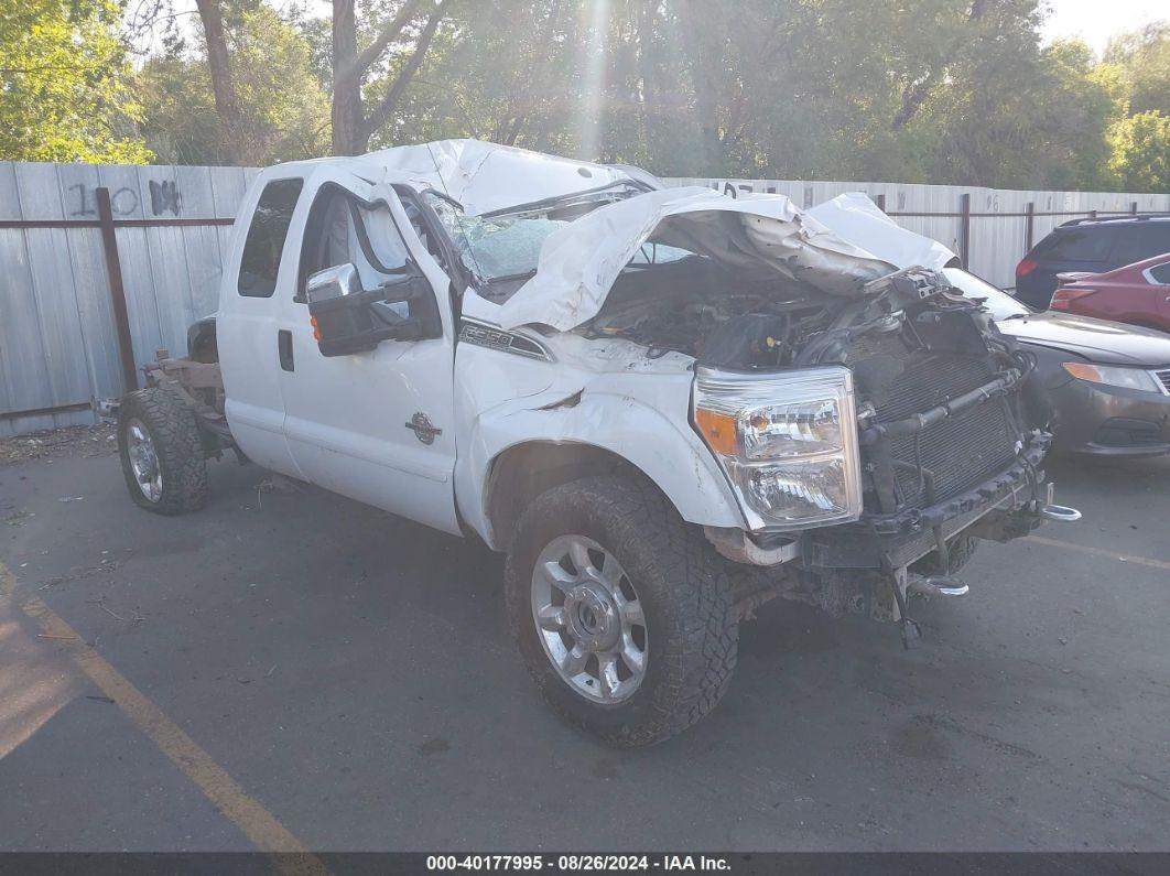 2011 FORD F-350 XLT White  Diesel 1FT8X3BT6BEB10337 photo #1