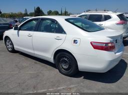 2007 TOYOTA CAMRY CE White  Gasoline 4T1BE46K17U546864 photo #4