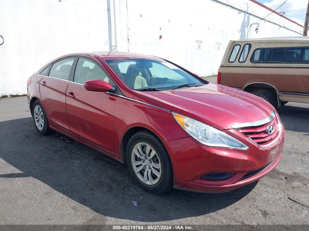 2013 HYUNDAI SONATA GLS Red  Gasoline 5NPEB4AC2DH556951 photo #1