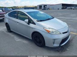 2014 TOYOTA PRIUS TWO Silver  Hybrid JTDKN3DU1E1739534 photo #2