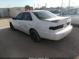 2001 TOYOTA CAMRY LE White  Gasoline JT2BG22K110532169 photo #4