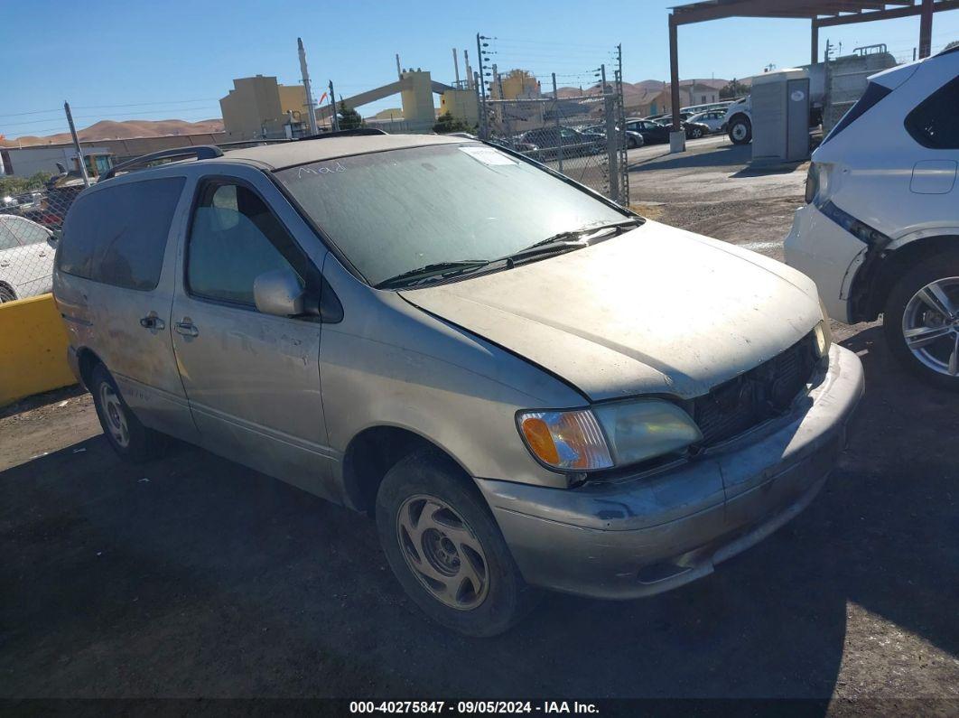 2003 TOYOTA SIENNA LE Gold  Gasoline 4T3ZF13CX3U517467 photo #1