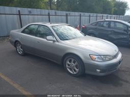 2001 LEXUS ES 300 Silver  Gasoline JT8BF28G810324981 photo #2