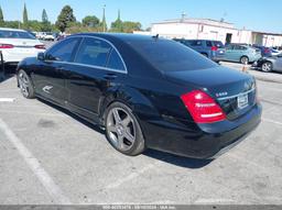 2012 MERCEDES-BENZ S 550 Black  gas WDDNG7DB0CA421520 photo #4