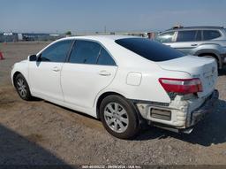 2007 TOYOTA CAMRY XLE V6 White  Gasoline 4T1BK46K57U523192 photo #4