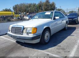 1991 MERCEDES-BENZ 300 CE White  Gasoline WDBEA51D4MB340133 photo #3