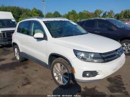 2012 VOLKSWAGEN TIGUAN SE White  Gasoline WVGBV7AX6CW507173 photo #2